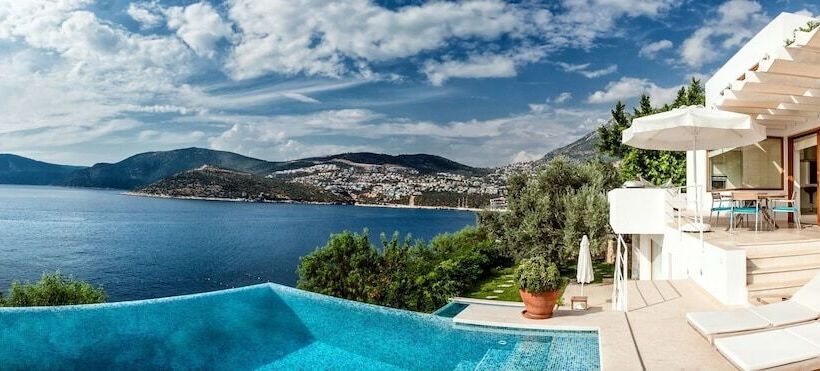 هتل Villa Mahal Adults Only