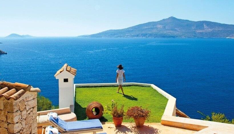 هتل Villa Mahal Adults Only