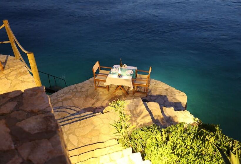 هتل Villa Mahal Adults Only