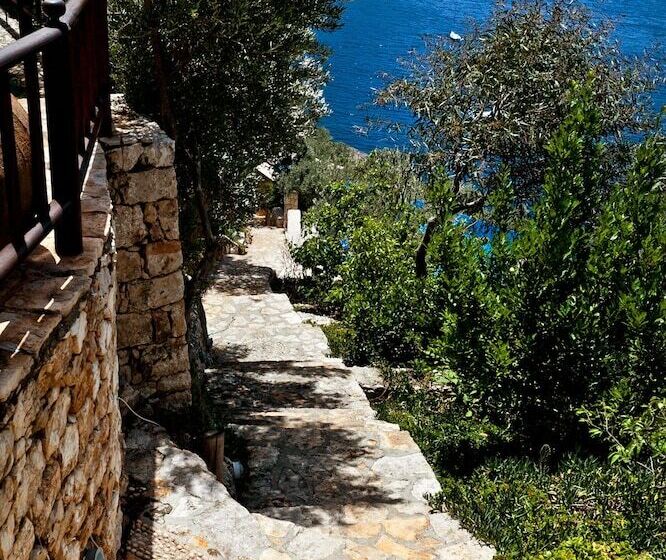 هتل Villa Mahal Adults Only