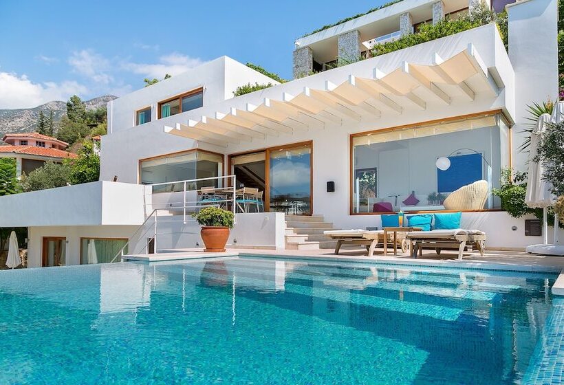 هتل Villa Mahal Adults Only