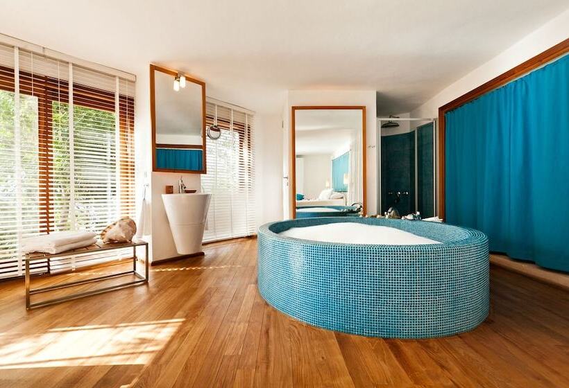 هتل Villa Mahal Adults Only