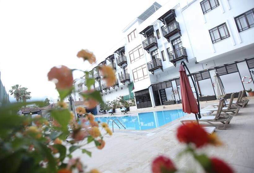 Melissa Moment Apart