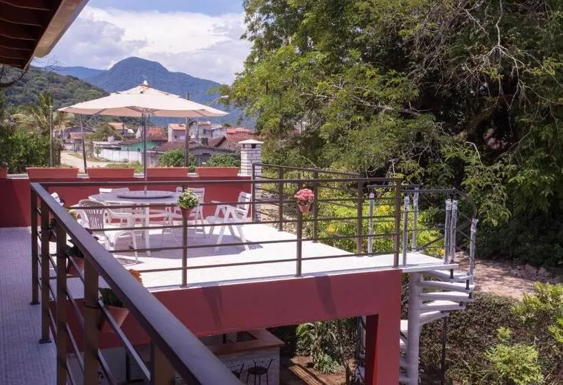 ユースホステル Ubatuba Ecologic Pousada