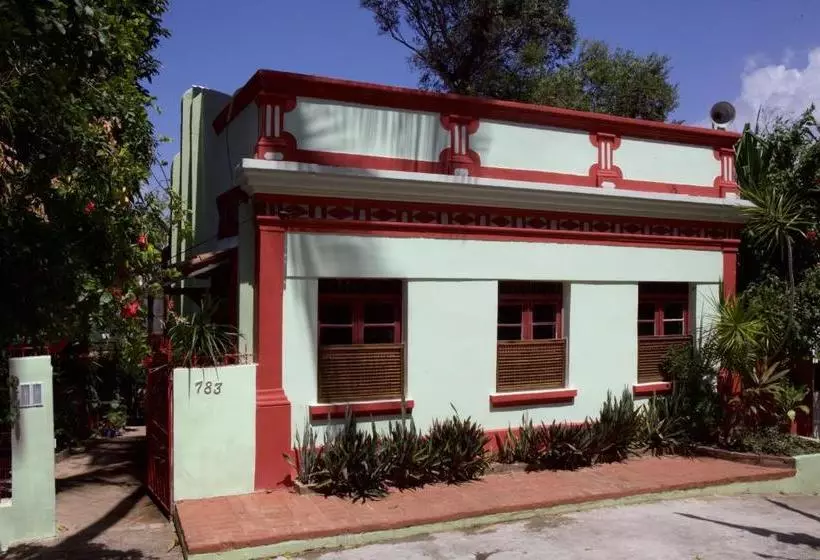 Aamiaismajoitus (B&B) Pousada Irradiante