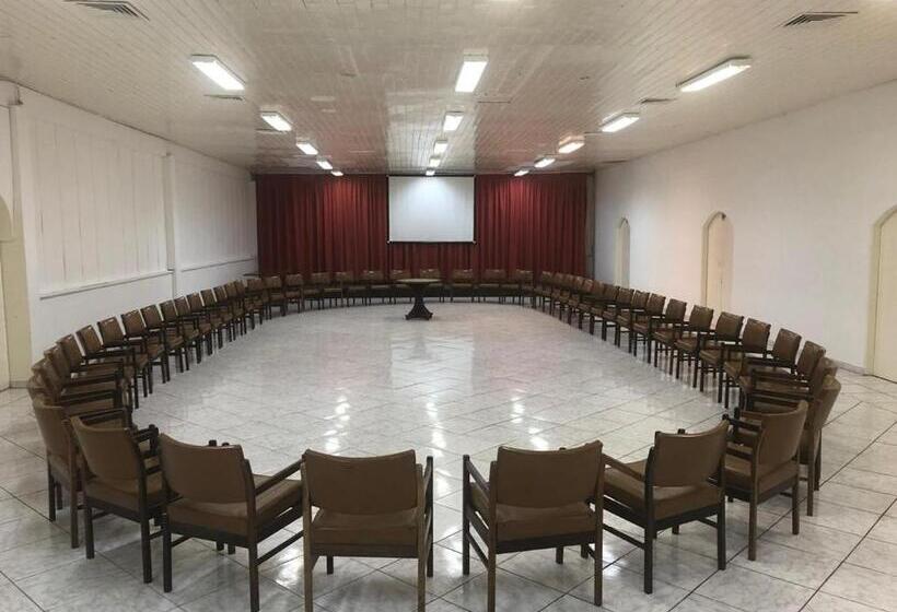 Отель Eduardos Park