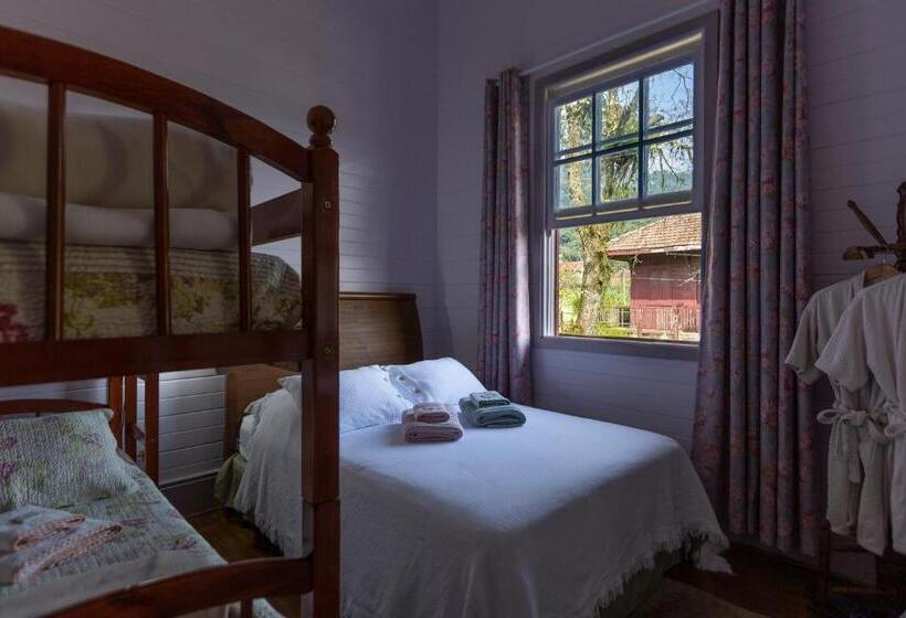 ホテル Hospedaria Os Memorialistas   Paranapiacaba