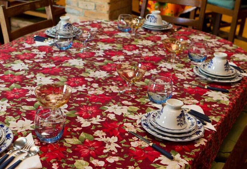 ホテル Hospedaria Os Memorialistas   Paranapiacaba