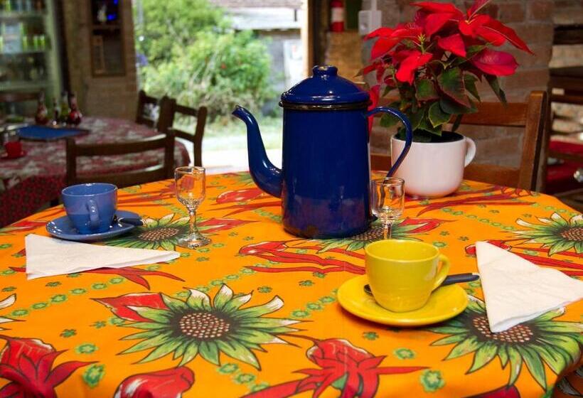 ホテル Hospedaria Os Memorialistas   Paranapiacaba