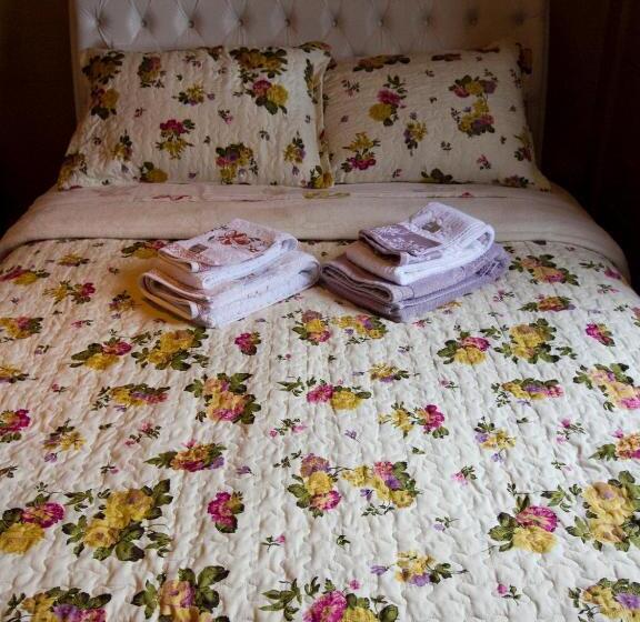 ホテル Hospedaria Os Memorialistas   Paranapiacaba