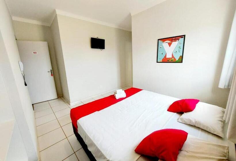 Hotel Jardim Do Cedro