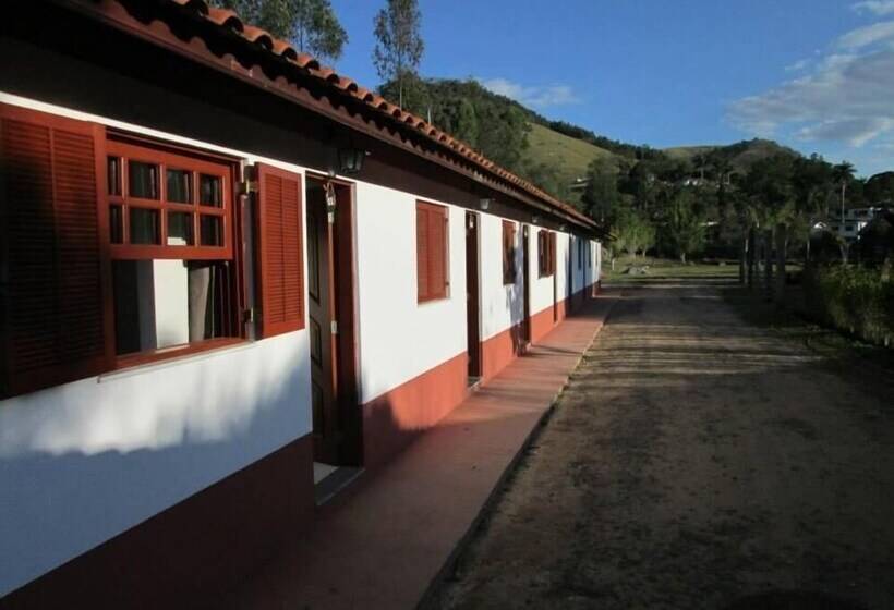 Отель Lindoia Rural