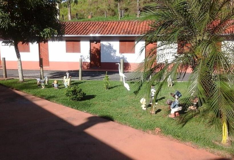 Отель Lindoia Rural