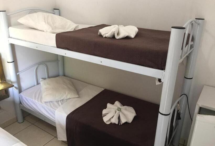 Отель Lindoia Rural