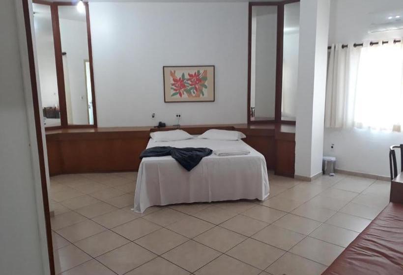 בית מלון כפרי Minas Palace