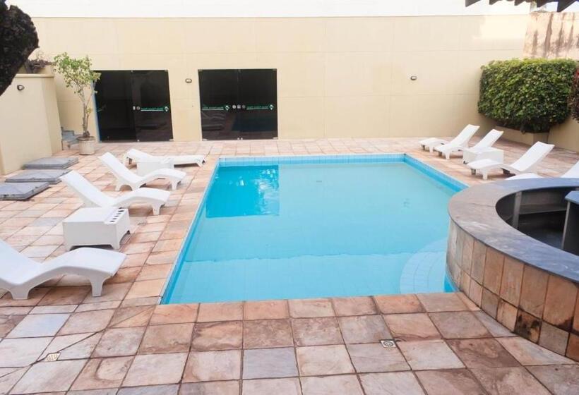 בית מלון כפרי Minas Palace