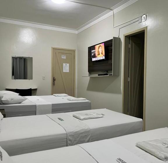 בית מלון כפרי Pinheiro