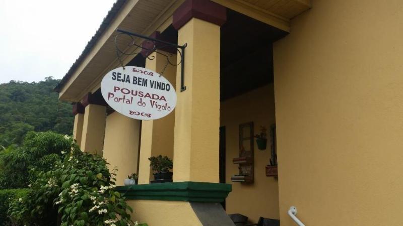 Отель Pousada Portal Do Vigolo