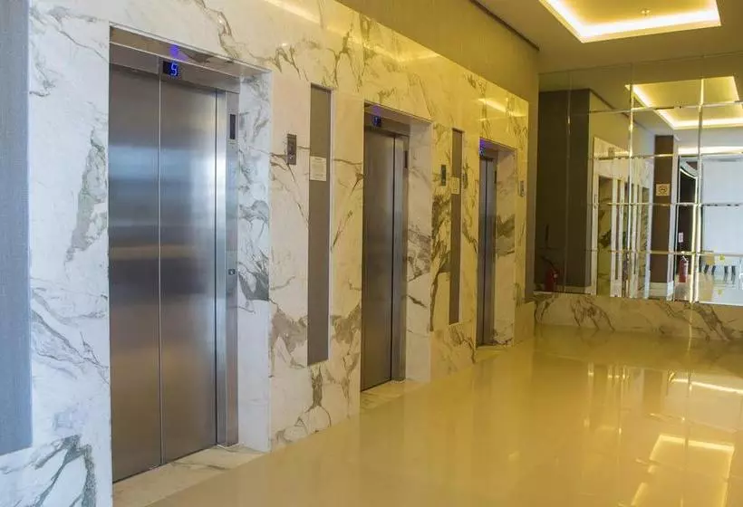 Hotelli Promenade Queimados