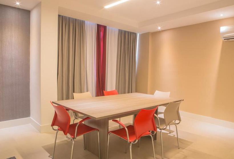 호텔 Promenade Queimados