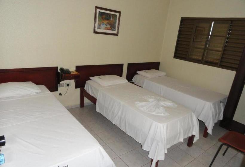 בית מלון כפרי Sampaio