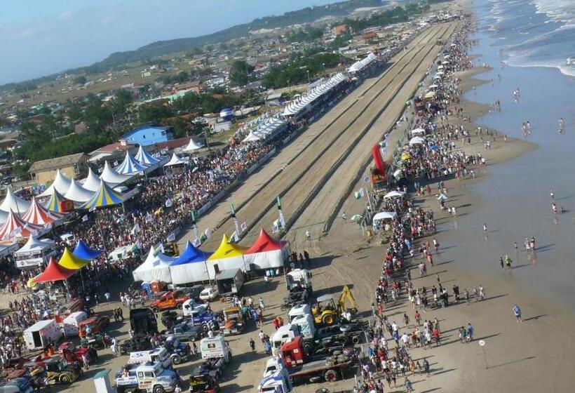 בית מלון כפרי Scaini Palace