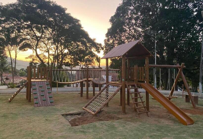 ホテル Villa Do éden