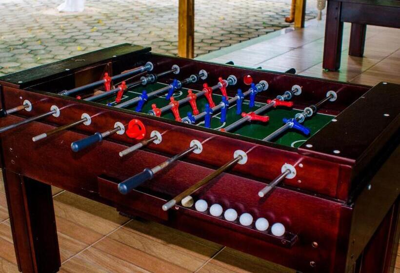 ホテル Villa Do éden