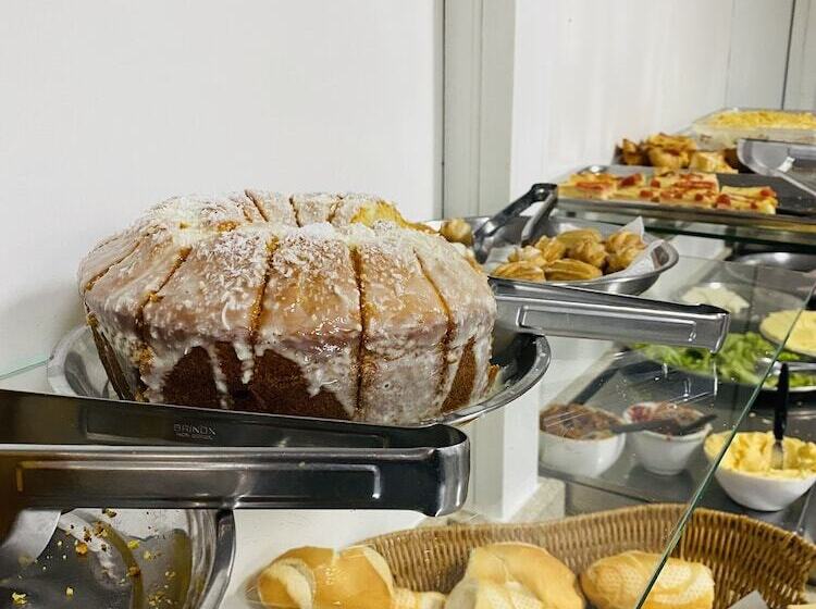 בית מלון כפרי Zata E Flats