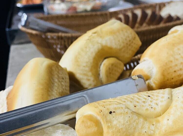 בית מלון כפרי Zata E Flats