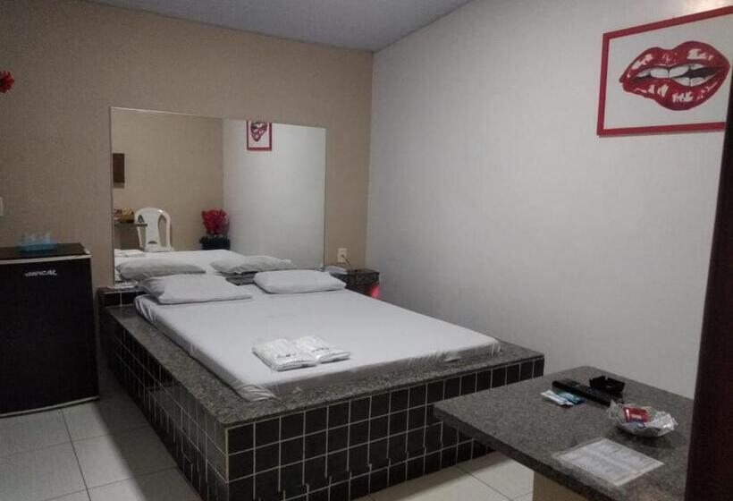 汽车旅馆 Pousada Tropical