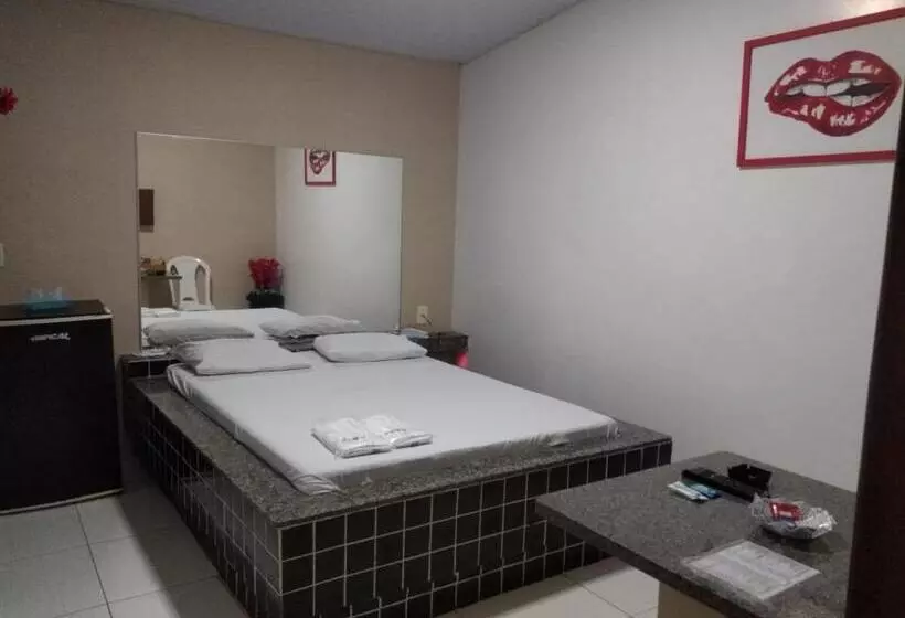 Motel Pousada Tropical