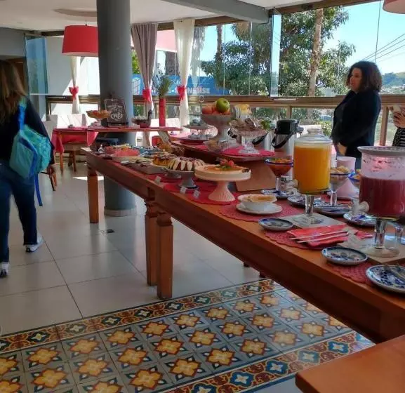 Vivas Hotel E Casa