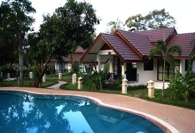 ホテル Pang Rujee Resort