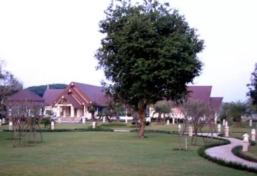 ホテル Pang Rujee Resort