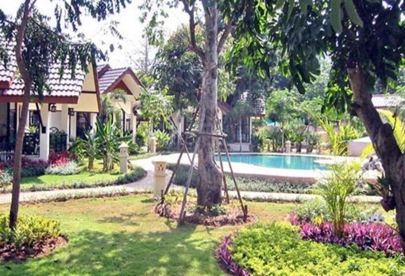 Hotel Pang Rujee Resort