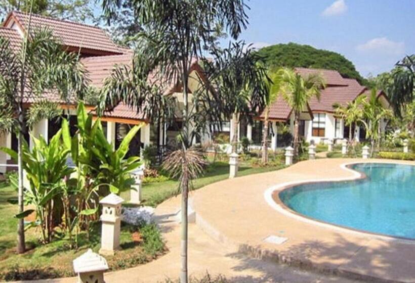 Hotel Pang Rujee Resort