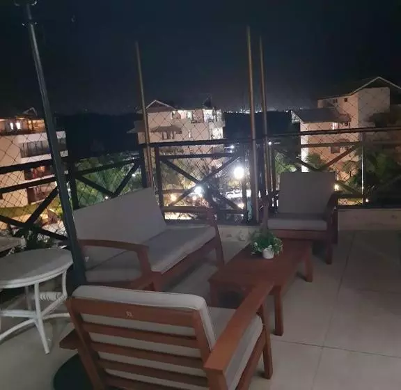 Hotelli Beach Place Resort Residence