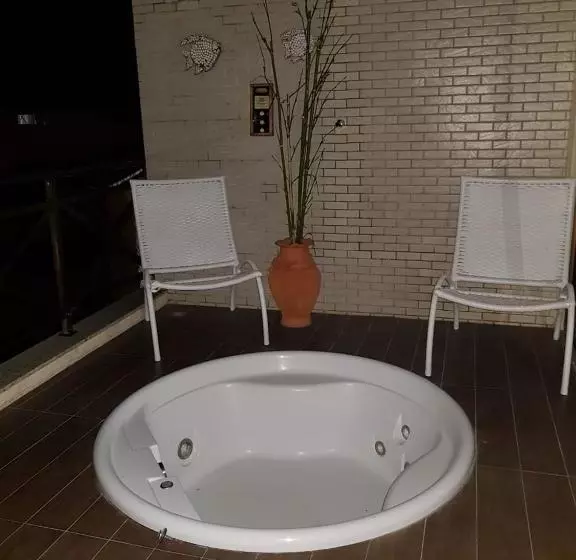 Hotelli Beach Place Resort Residence