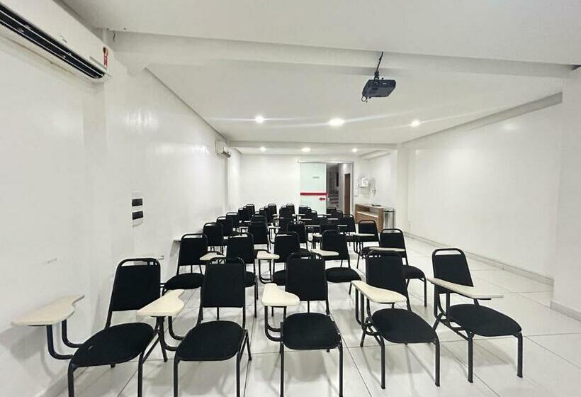 Отель Belavista