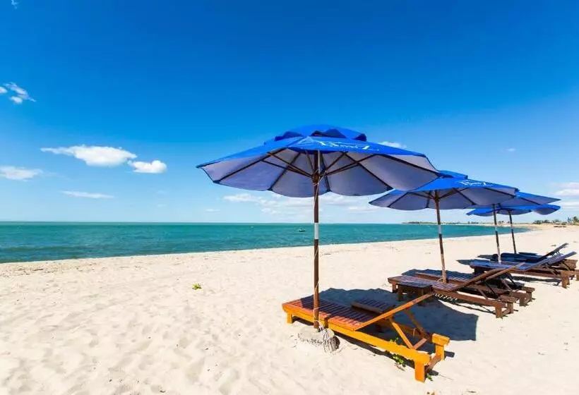 Hotelli Bobz Boutique Resort
