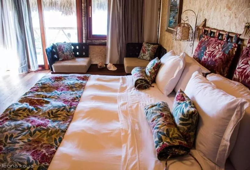 Hotelli Bobz Boutique Resort