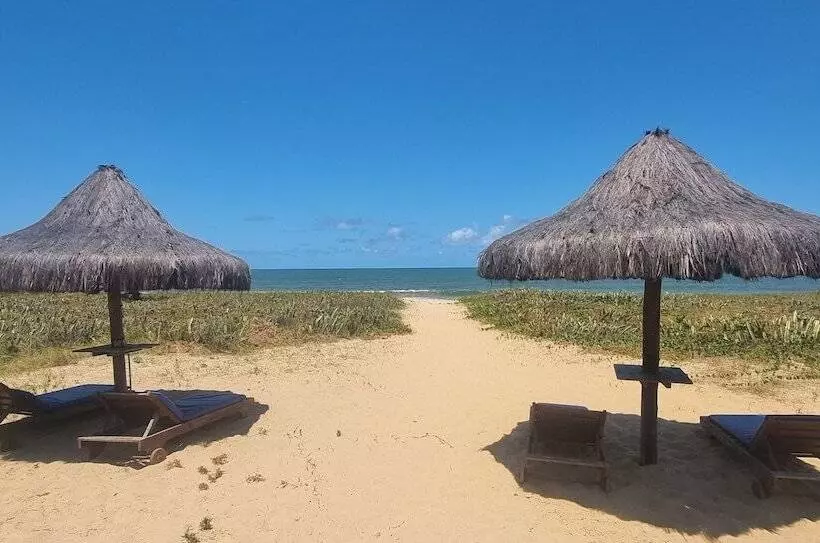 Hotelli Pousada Praia Das Ondas   Pé Na Areia