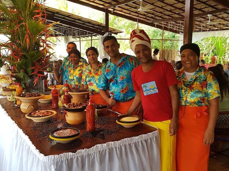 Hotel Pousada Praia Das Ondas   Pé Na Areia