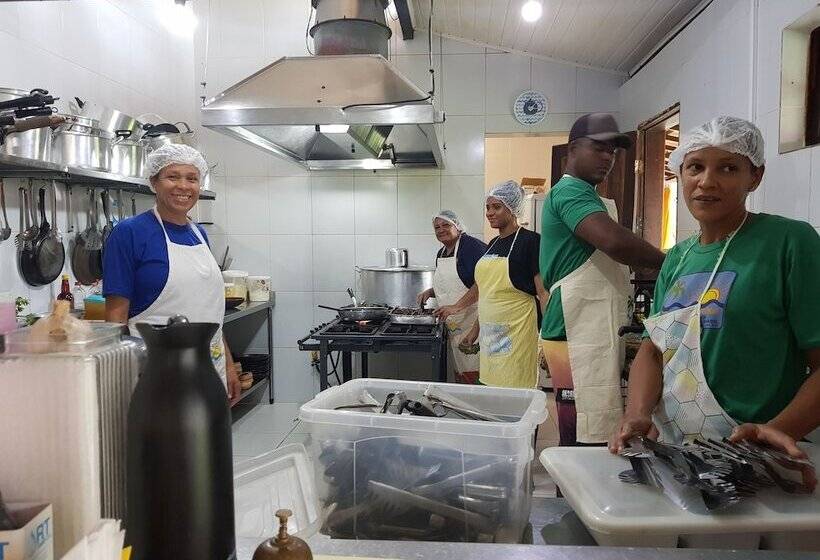 Hotel Pousada Praia Das Ondas   Pé Na Areia