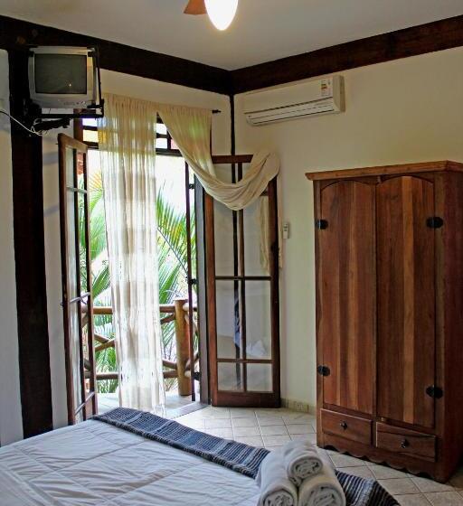 هتل Pousada Villaggio Assis