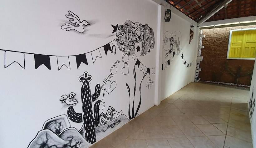 هاستل Vila Aju  Pousada Tematica