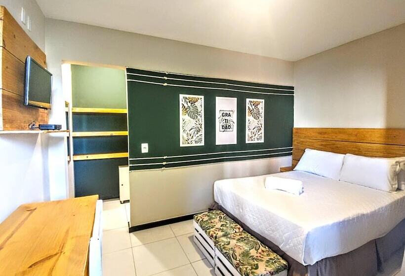 هاستل Vila Aju  Pousada Tematica