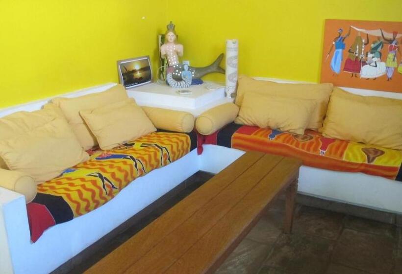 Alfazema Cultural Bed And Breakfast