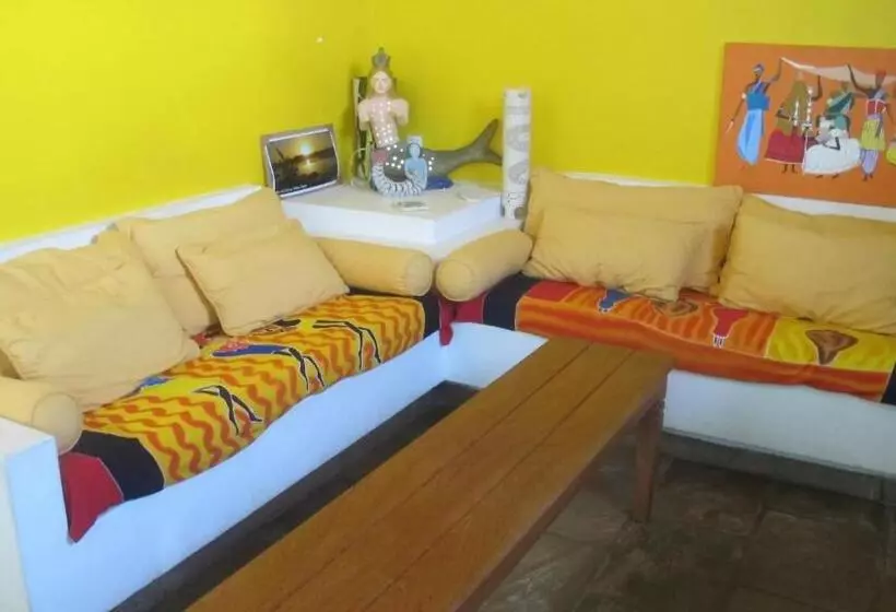 Alfazema Cultural Bed And Breakfast